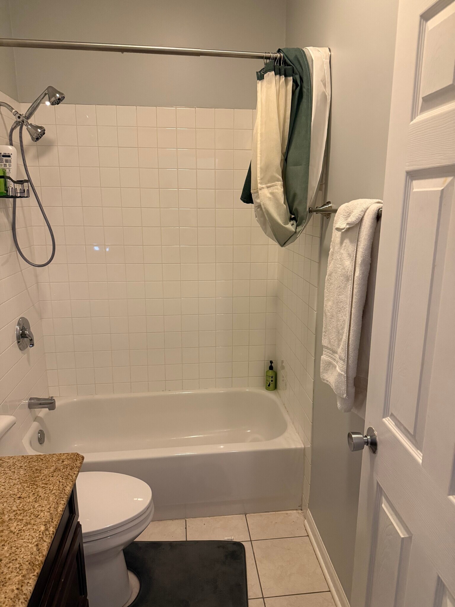 Building Photo - 2117 W Rice St