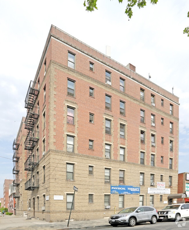 Building Photo - 75-17 41st Ave