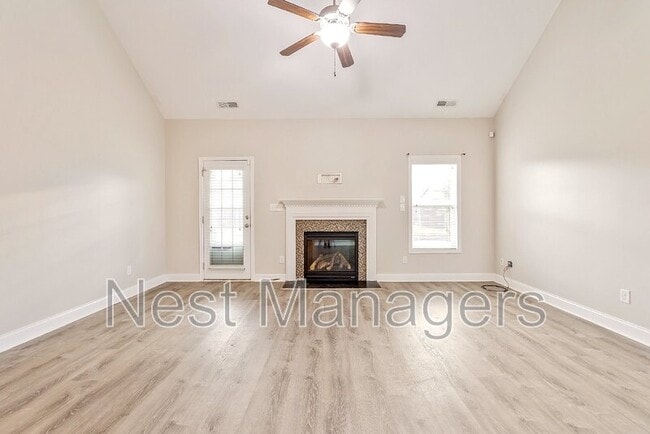 Building Photo - 1081 Ronald Reagan Drive