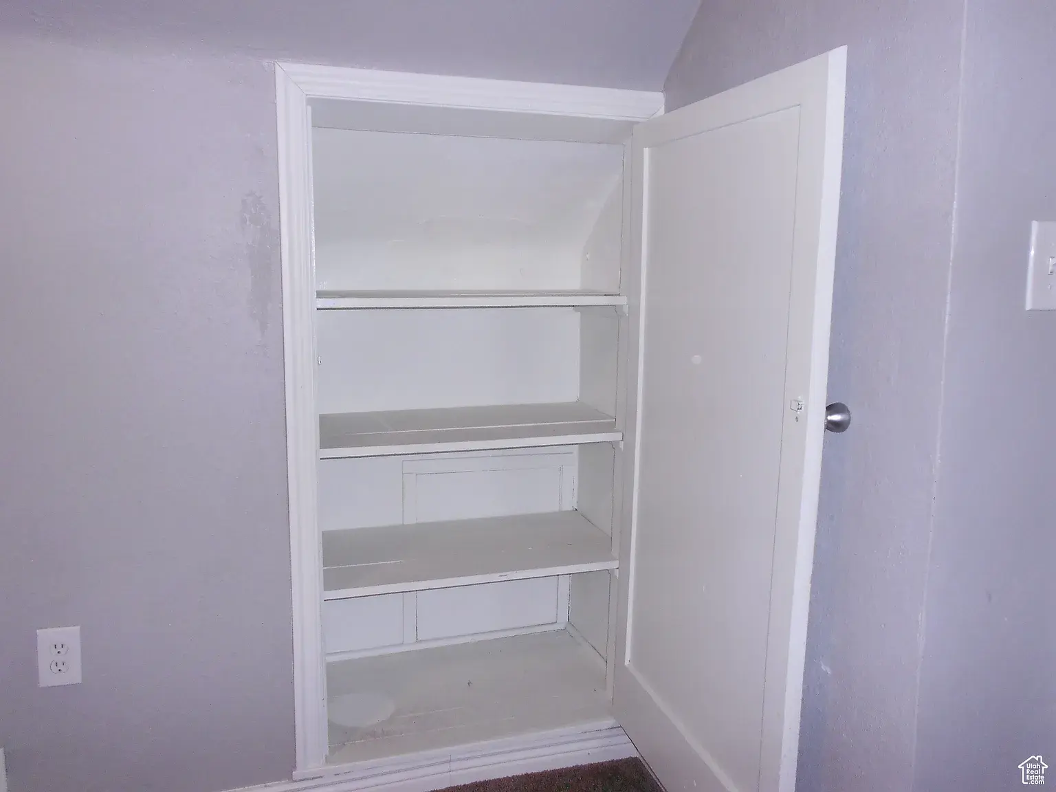 Building Photo - 860 N 800 W