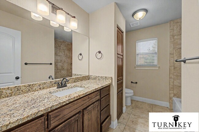 Building Photo - 7905 Butler Ct