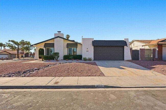 Primary Photo - 6353 Whippoorwill Way