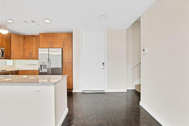 Building Photo - 2608 Museum Way