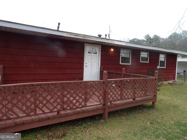 Building Photo - 5261 Heather Ln