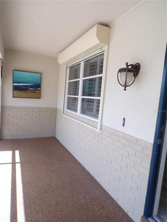 Building Photo - 2310 Palm Tree Dr