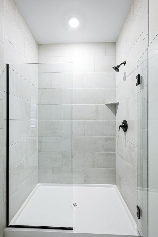 Building Photo - "Prime Location Opportunity: Secure Your Future on Poplar Farms Drive, Franklin, TN!" The interne...