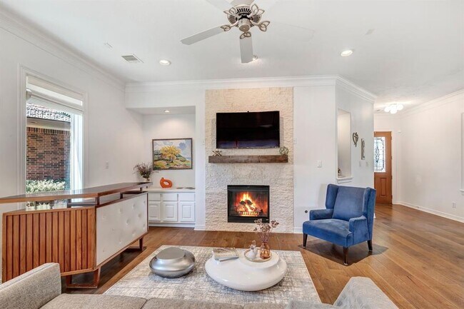 Building Photo - 1267 Sopris Dr