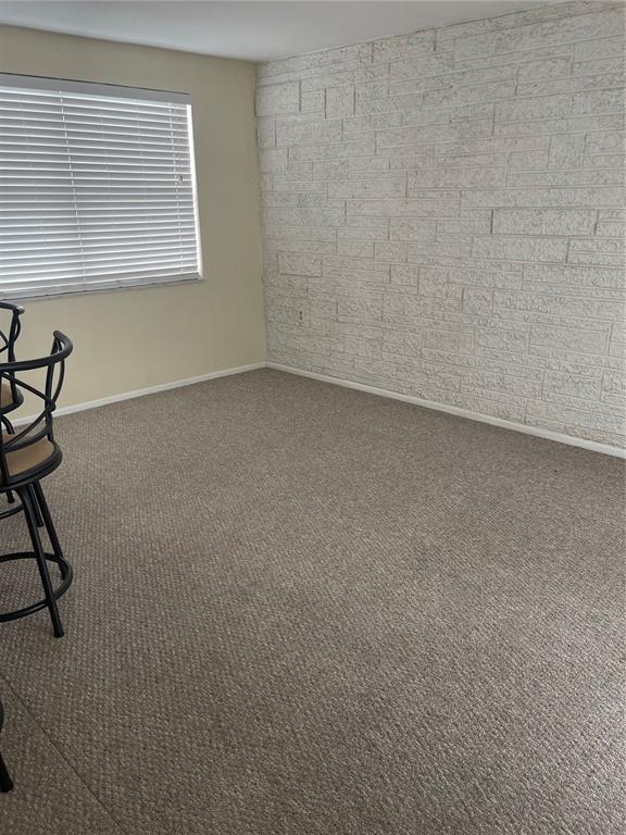 Building Photo - 7403 Populus Dr
