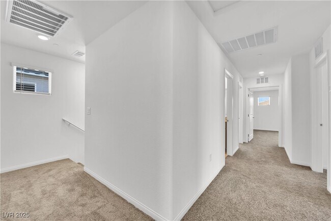 Building Photo - 4567 Merlot Hls Ave