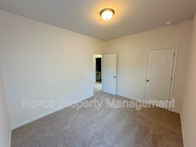 Building Photo - 206 Asher Dr