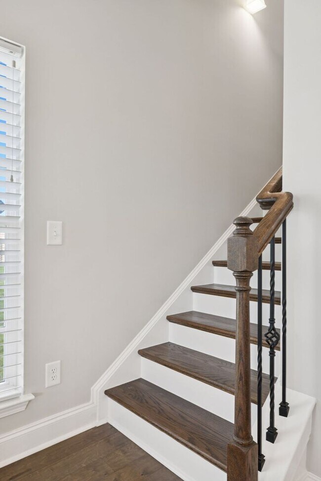Building Photo - **UPGRADED 2022-BUILT HOME IN DESIRABLE NE...