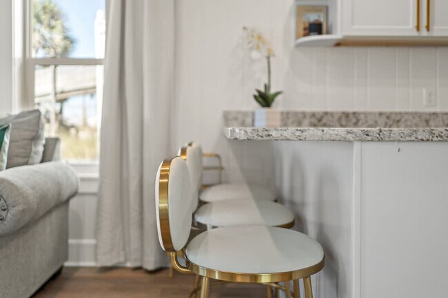 Building Photo - 9618 Beach Blvd