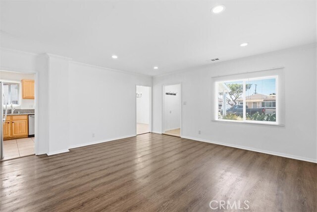 Building Photo - 5117 W 133rd St