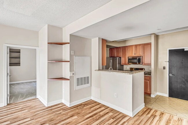 Building Photo - 1111 25th St NW