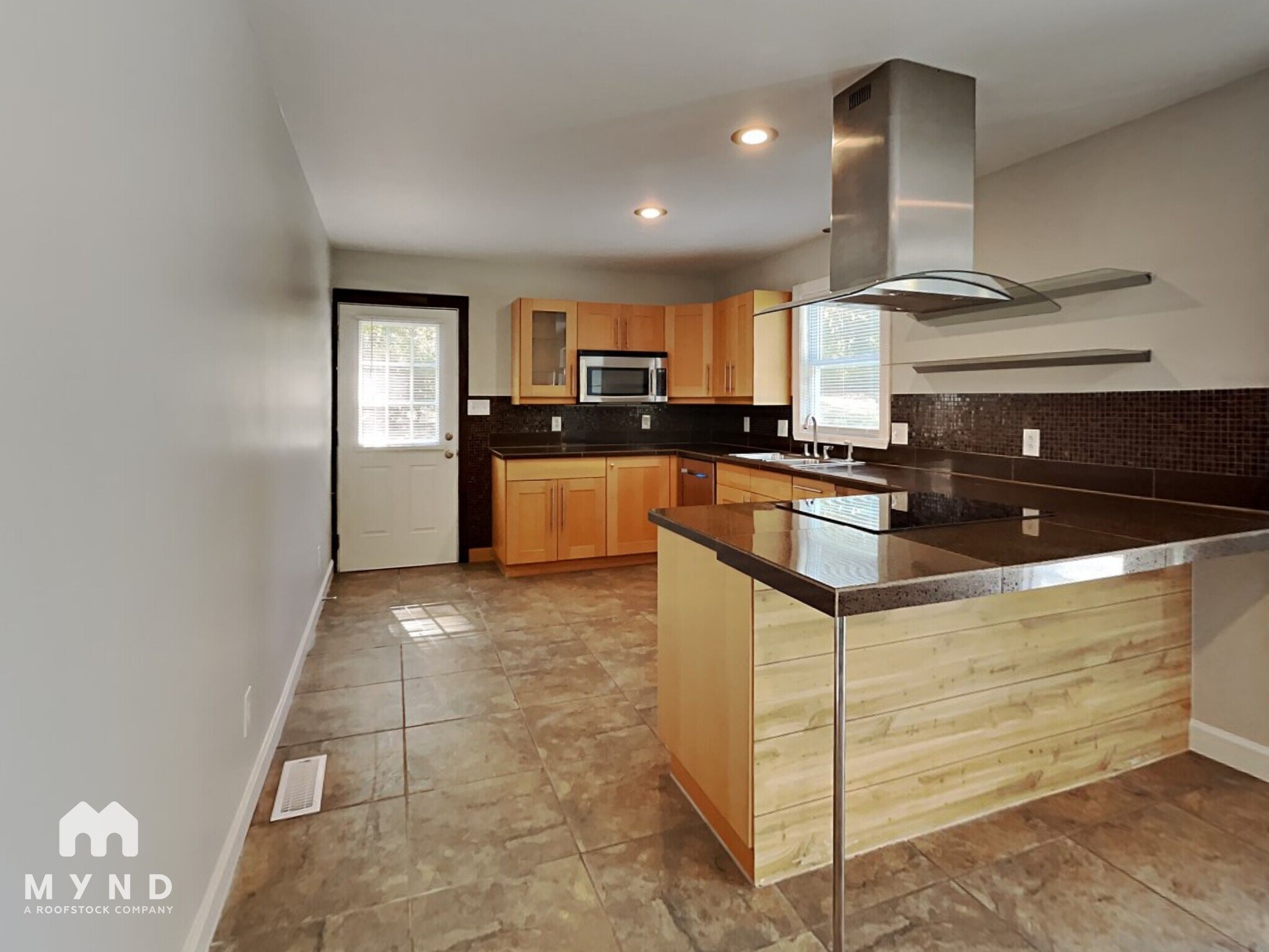 Building Photo - 1308 Hickory Hollow Ln