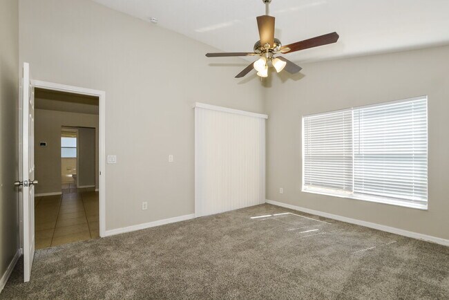 Building Photo - 157 Stone Gable Cir