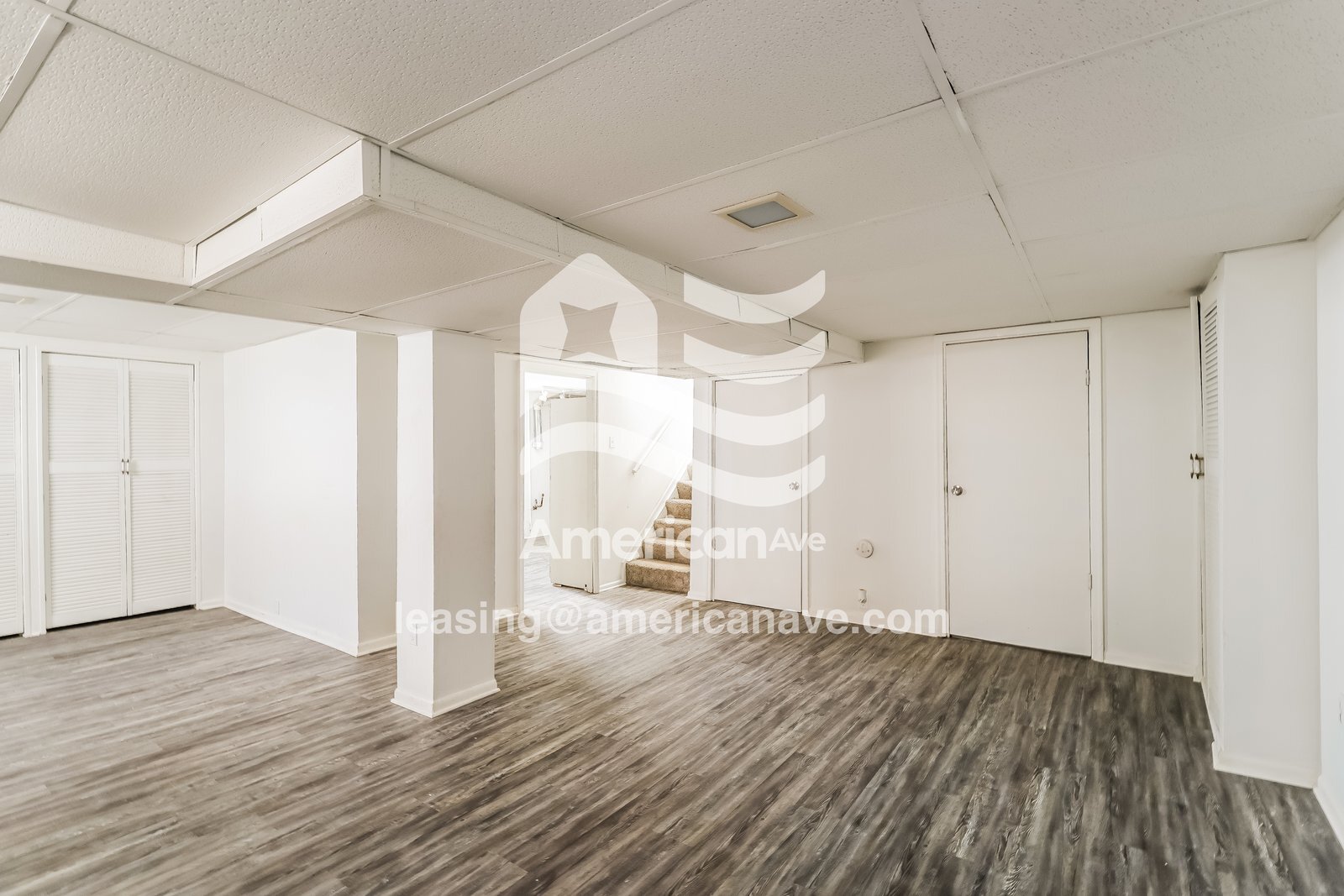 Building Photo - 8250 Royal Heights Dr