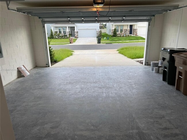Building Photo - 4251 SW 53rd Ln Rd