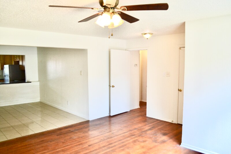 Building Photo - 6326 Feldspar St