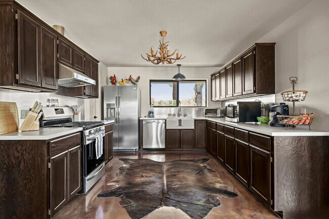 Building Photo - 1219 Sisterdale Rd