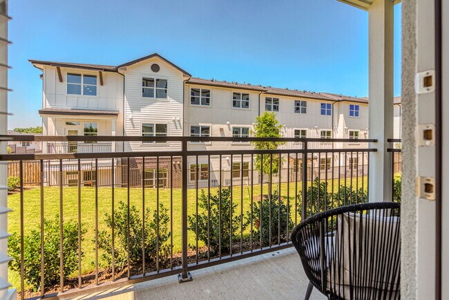 Building Photo - 5901 Co Rd 277