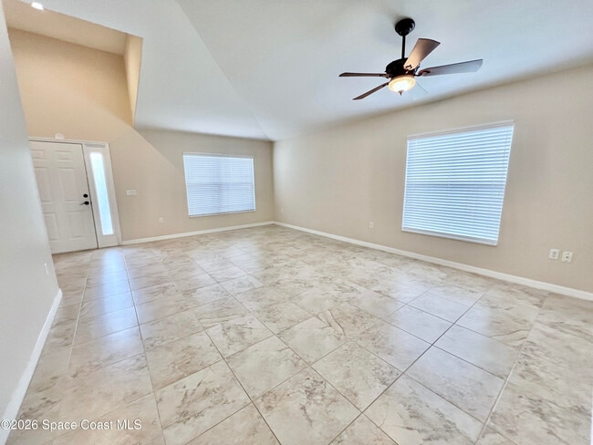 Building Photo - 4191 Chardonnay Dr