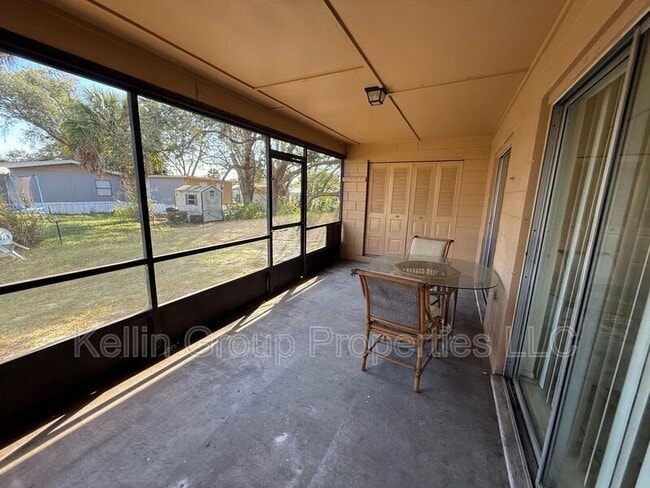 Building Photo - 5651 Struthers Ct