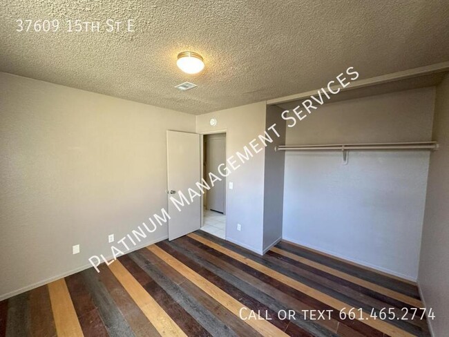 Building Photo - 37609 15th St E