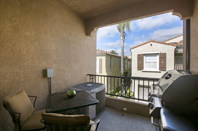 Building Photo - 11935 Miro Cir
