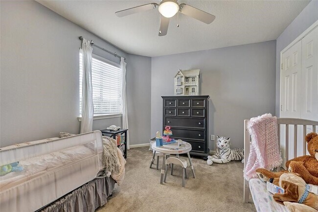 Building Photo - 21519 Falvel Sunrise Ct