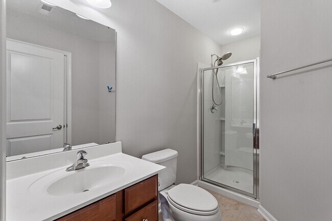 Building Photo - 1121 Survada Ln