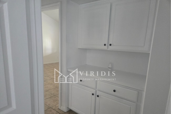 Building Photo - 5020 Trabuco Canyon Dr