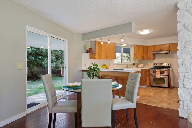 Building Photo - MOVE IN READY NOW! 2-Bedroom Rambler with Detached 900 Sq. Ft. Garage & Studio on Spacious Fenced...
