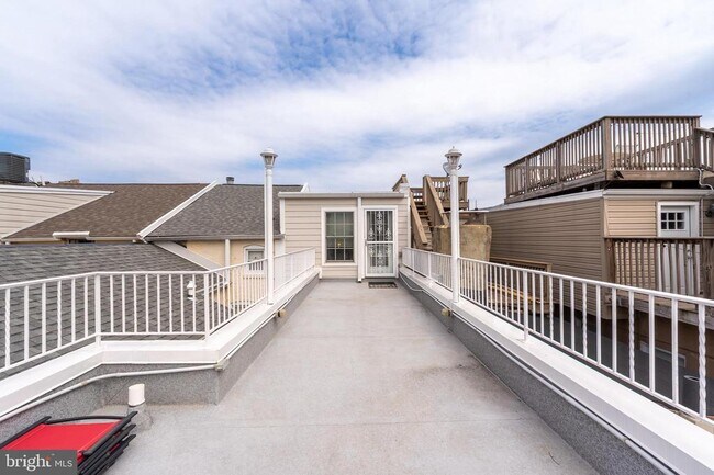 Building Photo - 316 Albemarle St