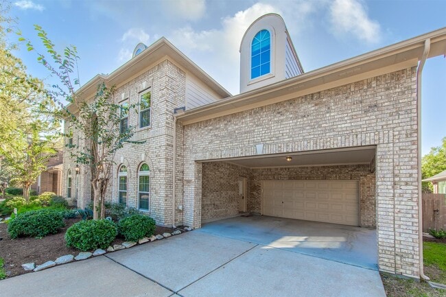 Building Photo - 22823 Roberts Run Ln