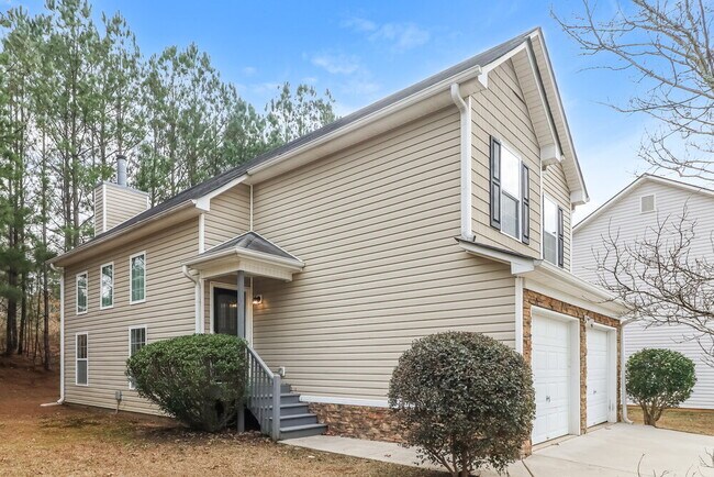 Building Photo - 5701 Castlebrook Dr