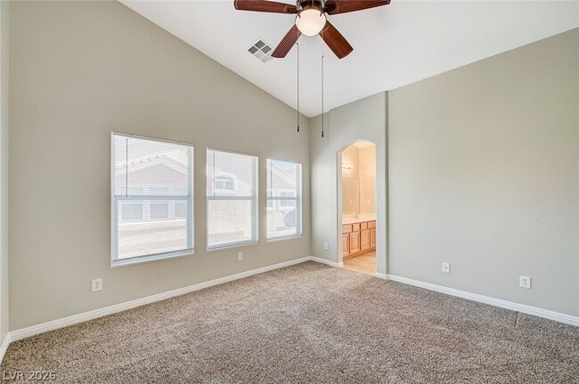 Building Photo - 8749 Horizon Wind Ave