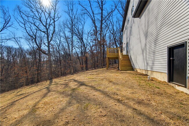 Building Photo - 20 Bobwith Ln