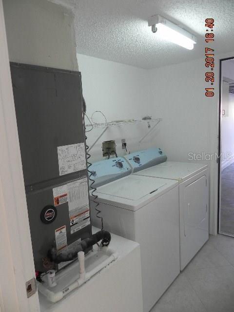 Building Photo - 2565 Davenport Cir