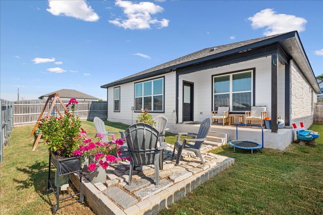 Building Photo - 2120 Blackhawk Lp