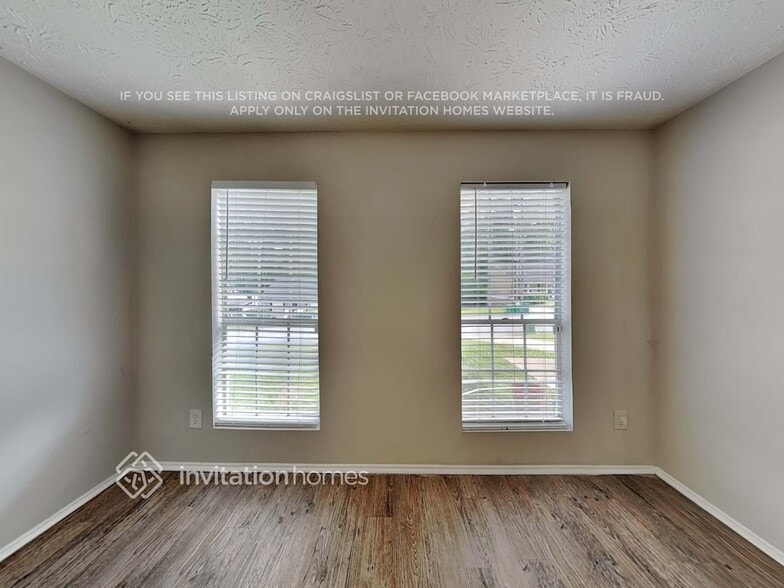 Building Photo - 5535 Downs Way