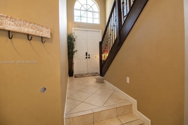 Building Photo - 13989 SW 155th Terrace