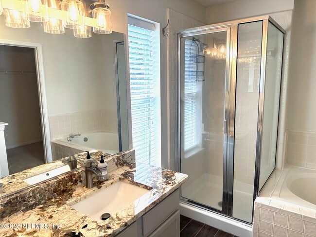 Building Photo - 229 Nadia Michelle Ct N