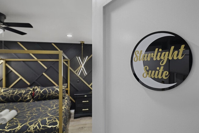 Building Photo - 126 Petrarch Trail