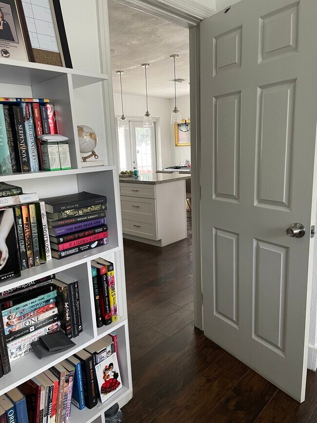 Building Photo - 3010 NW 158th St