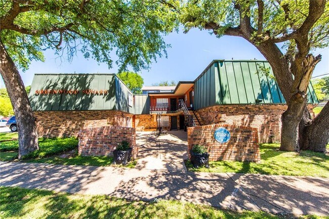 Building Photo - 3101 Tom Green St