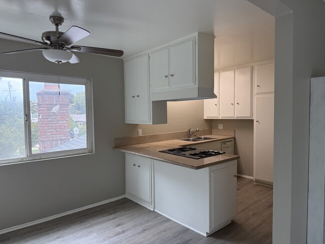 Building Photo - 204 N Berkeley Ave