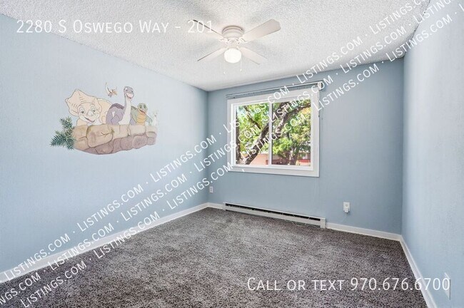 Building Photo - 2280 S Oswego Way