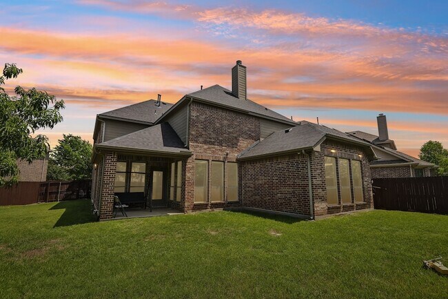 Building Photo - 1828 Houghton Dr