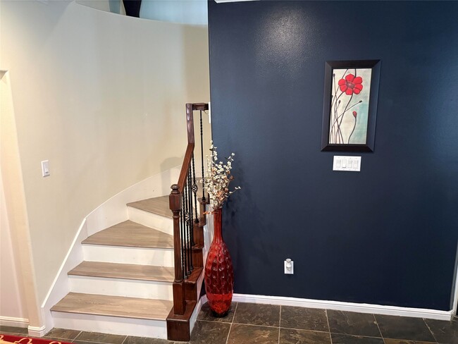 Building Photo - 2209 Alabama St